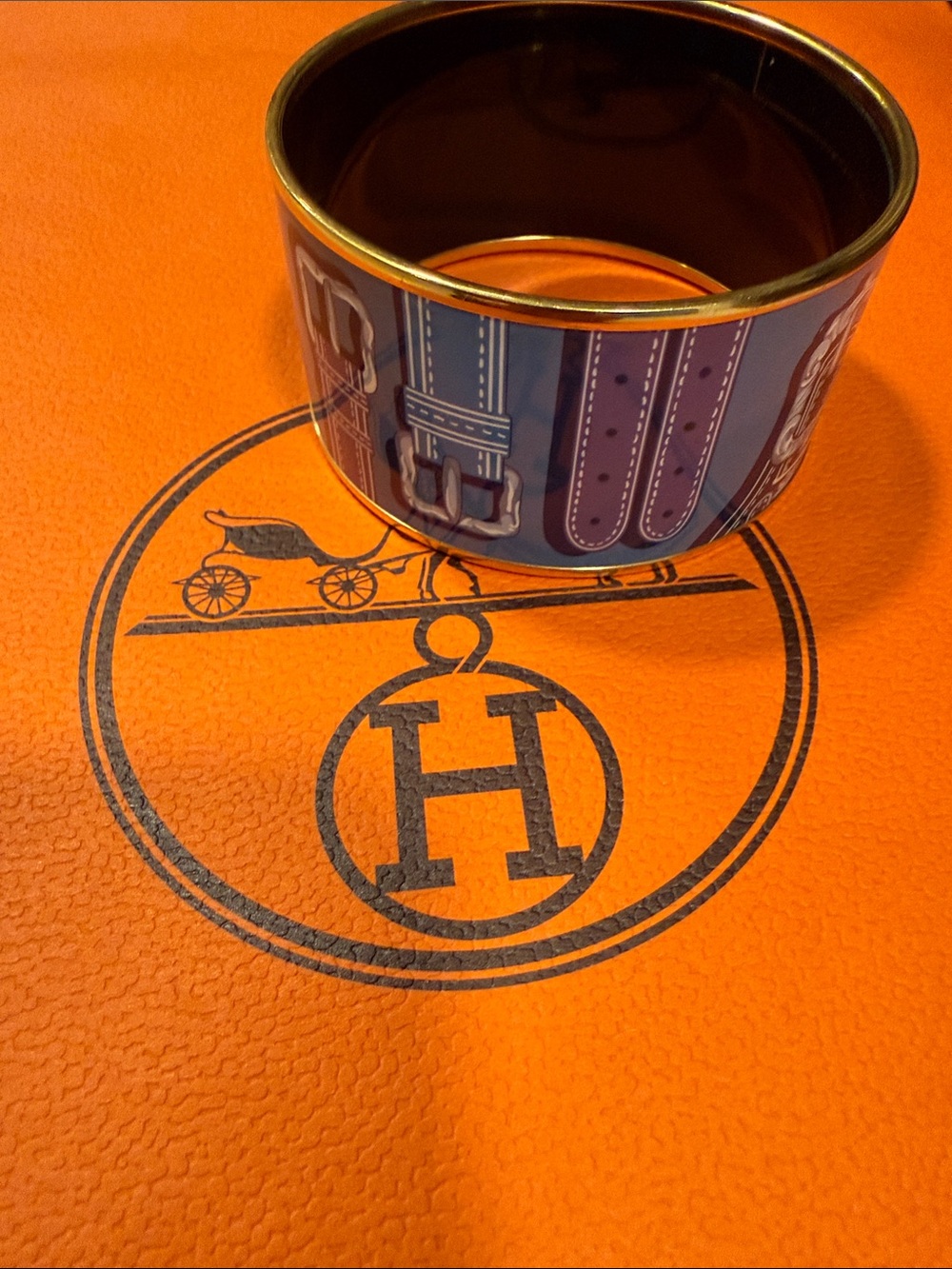 Hermes women’s cuff bangle enamel